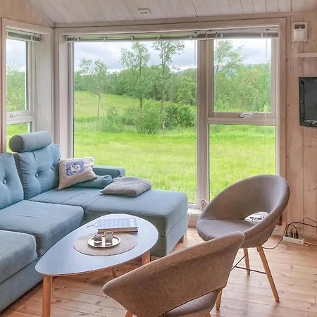 Lovely In With Kitchen Holiday home Tana